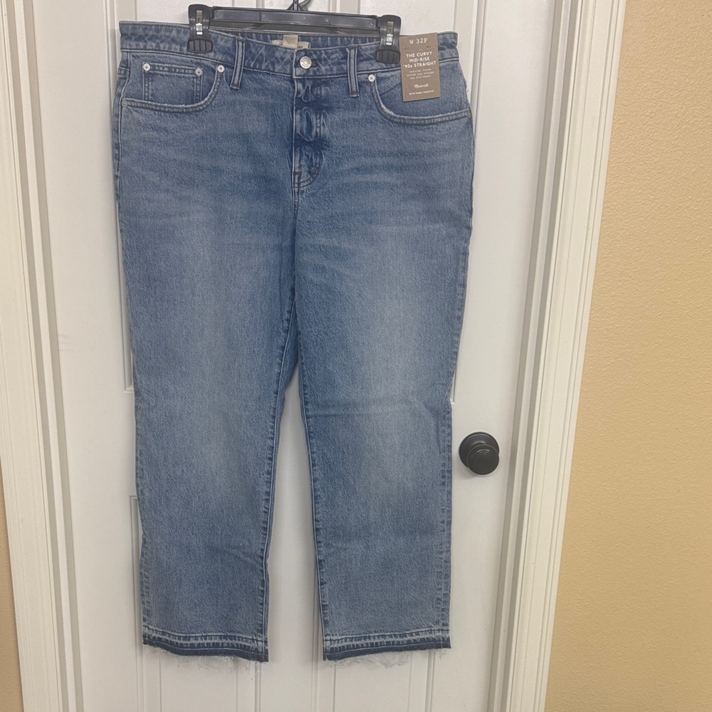 Madewell Light Blue Cropped Straight Jeans